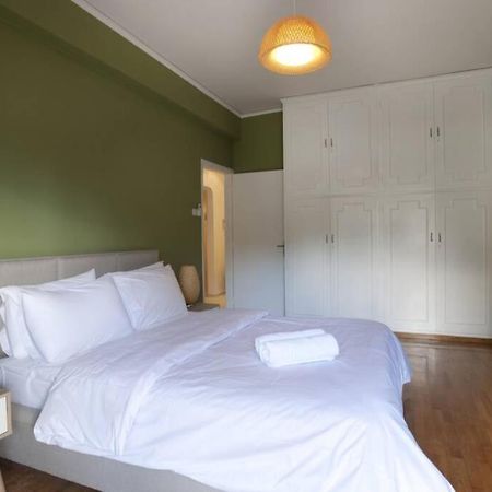 Palaio Faliro, A Bright And Spacious Apartment Афіни Екстер'єр фото