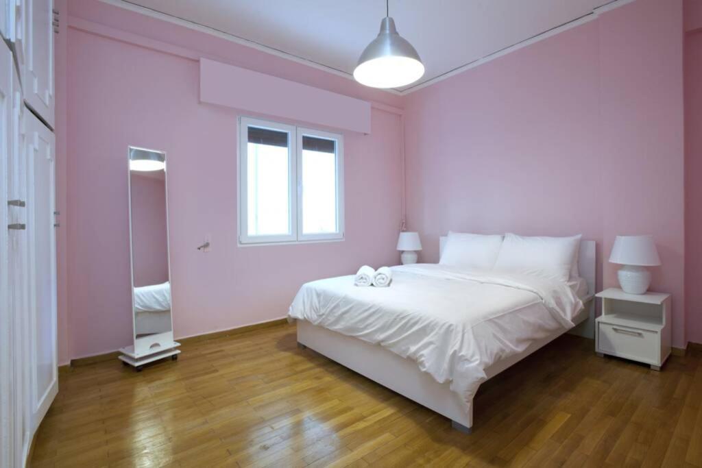 Palaio Faliro, A Bright And Spacious Apartment Афіни Екстер'єр фото