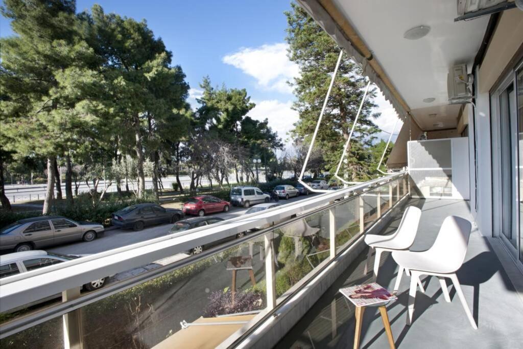 Palaio Faliro, A Bright And Spacious Apartment Афіни Екстер'єр фото